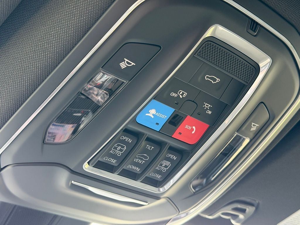 2026 Jeep Grand Wagoneer Limited Reserve