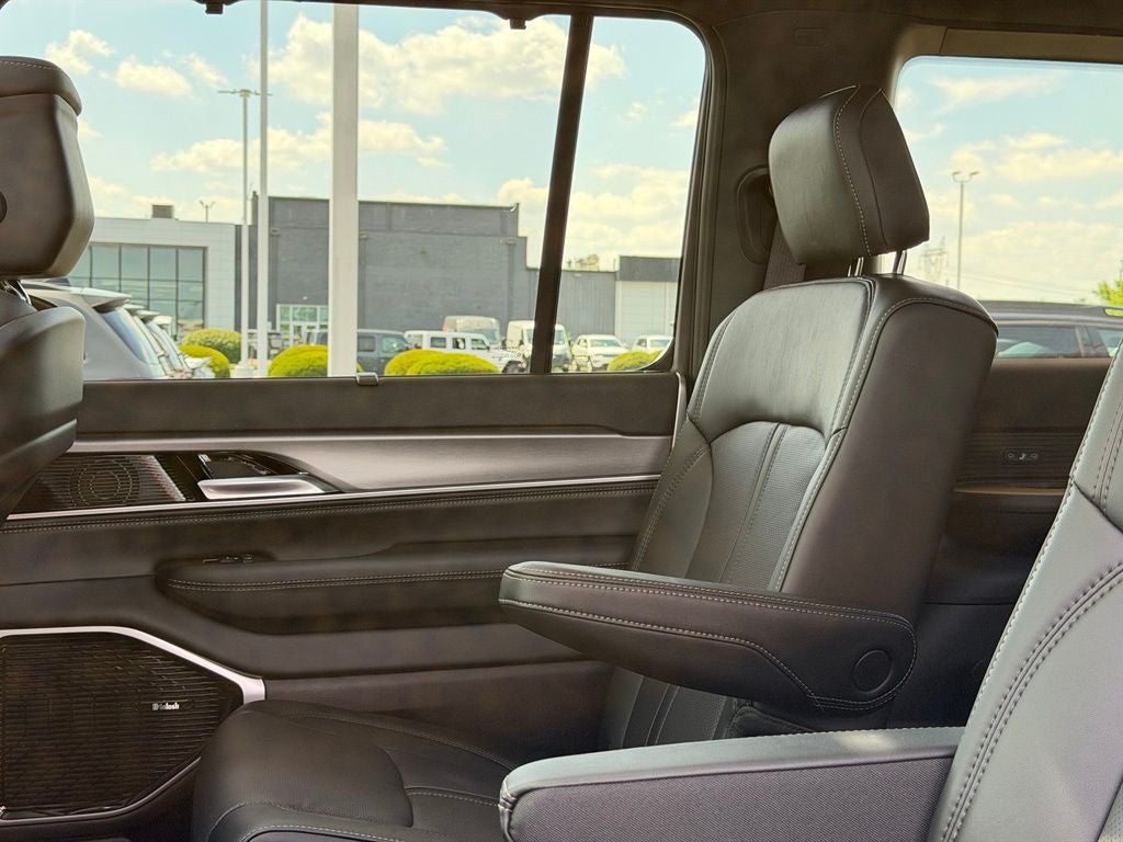 2026 Jeep Grand Wagoneer Limited Reserve