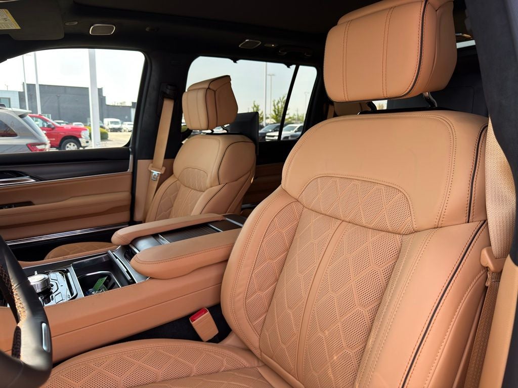2026 Jeep Grand Wagoneer Summit Reserve
