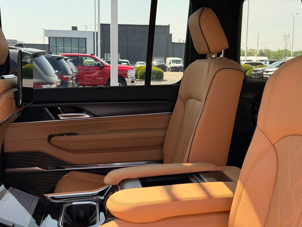 2026 Jeep Grand Wagoneer Summit Reserve
