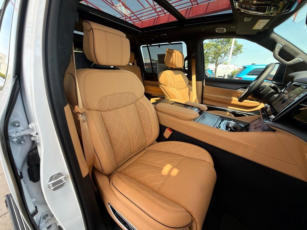 2026 Jeep Grand Wagoneer Summit Reserve