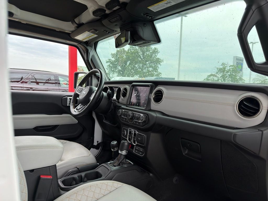 2023 Jeep Gladiator Overland
