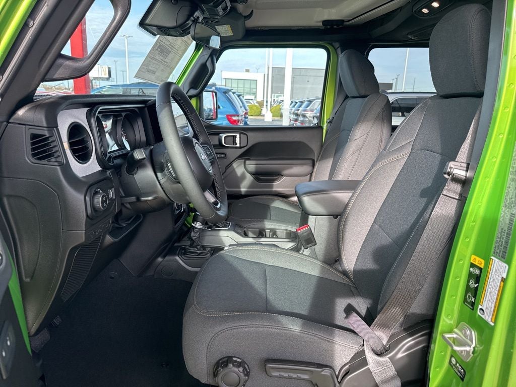 2025 Jeep Gladiator Sport S