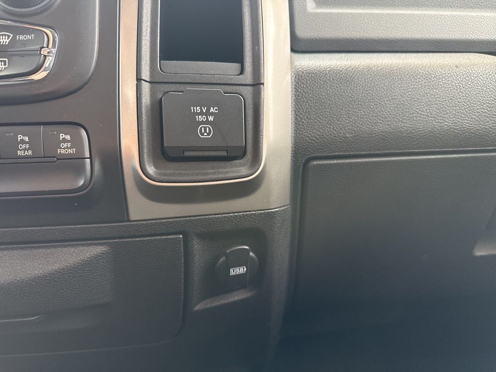 2015 RAM 1500 Big Horn