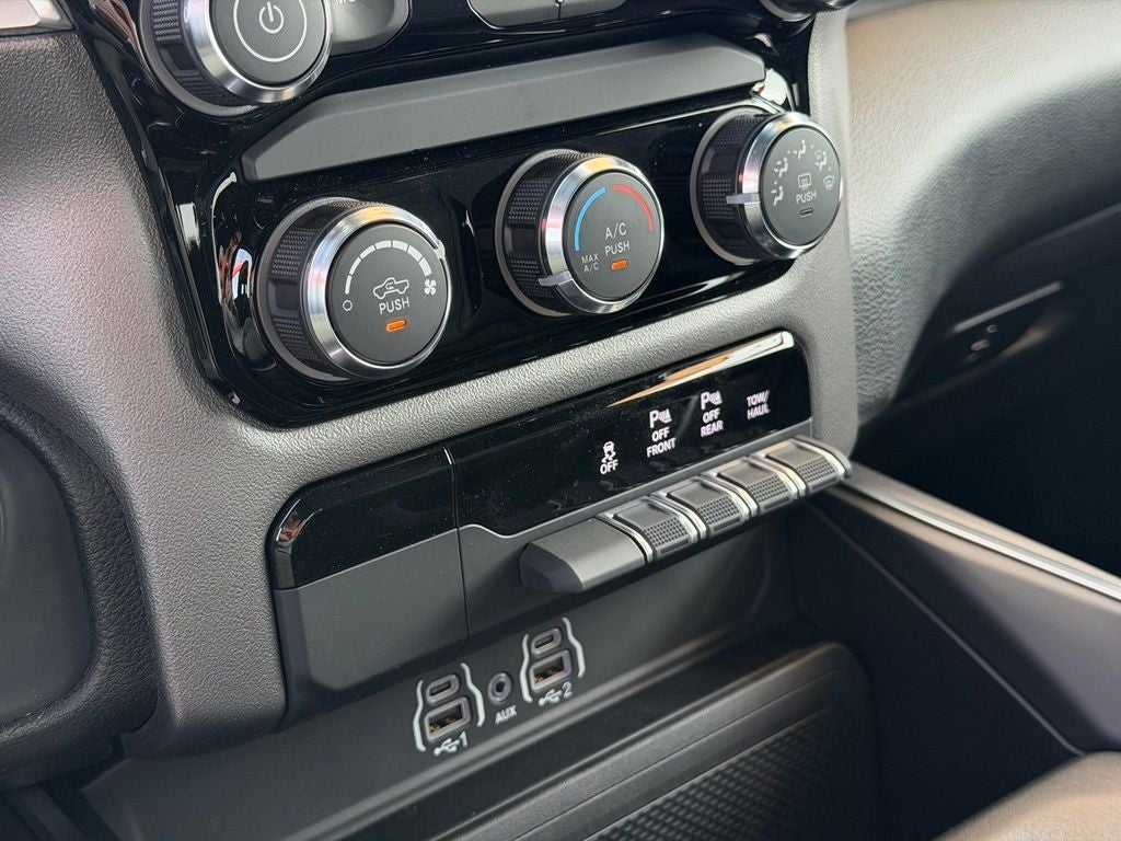 2026 RAM 1500 Express