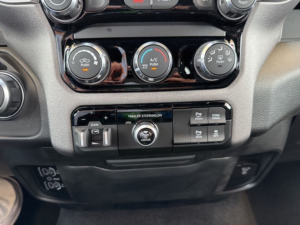 2026 RAM Ram 1500 Tradesman