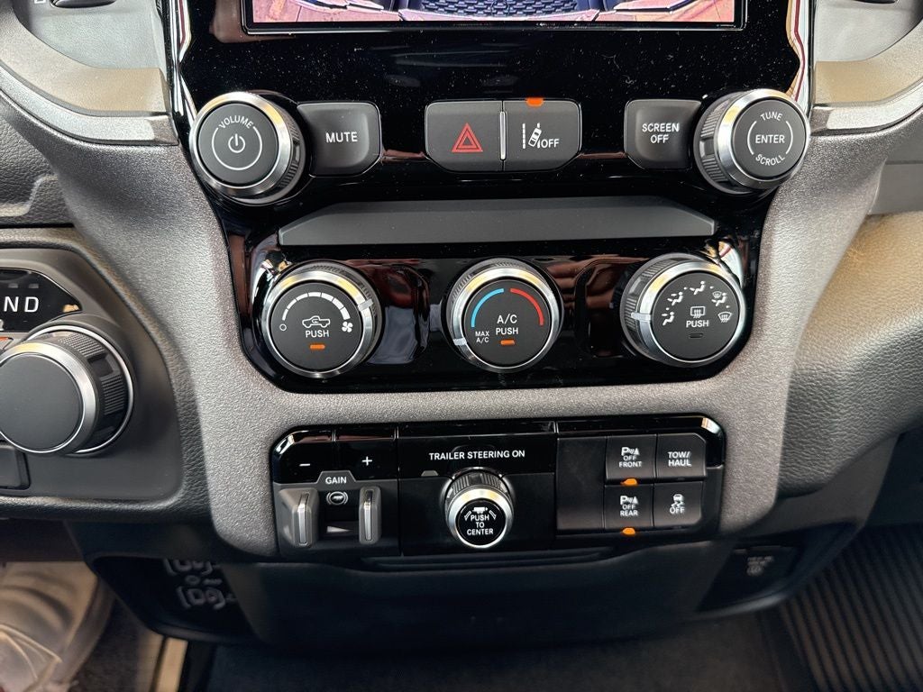 2026 RAM Ram 1500 Tradesman