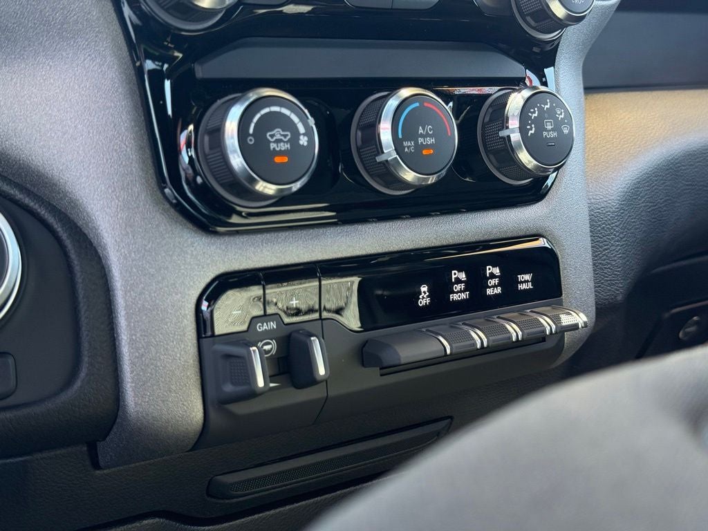 2026 RAM Ram 1500 Warlock