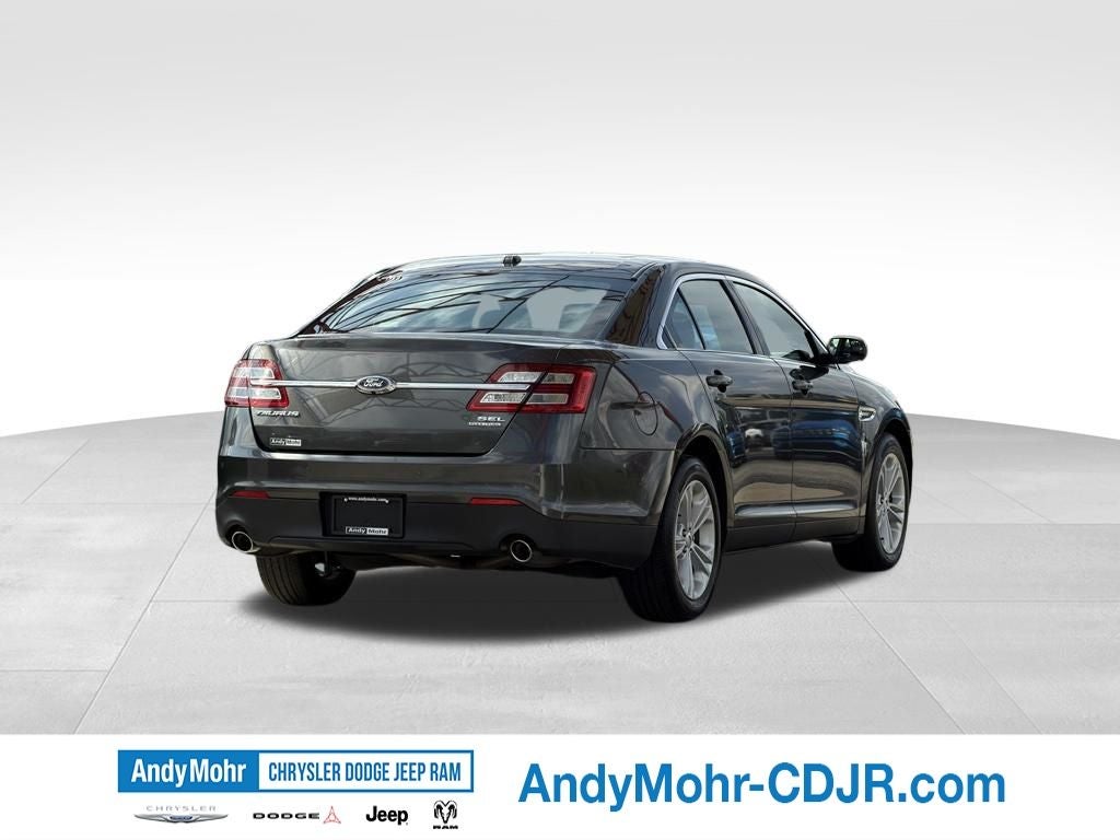 2017 Ford Taurus SEL