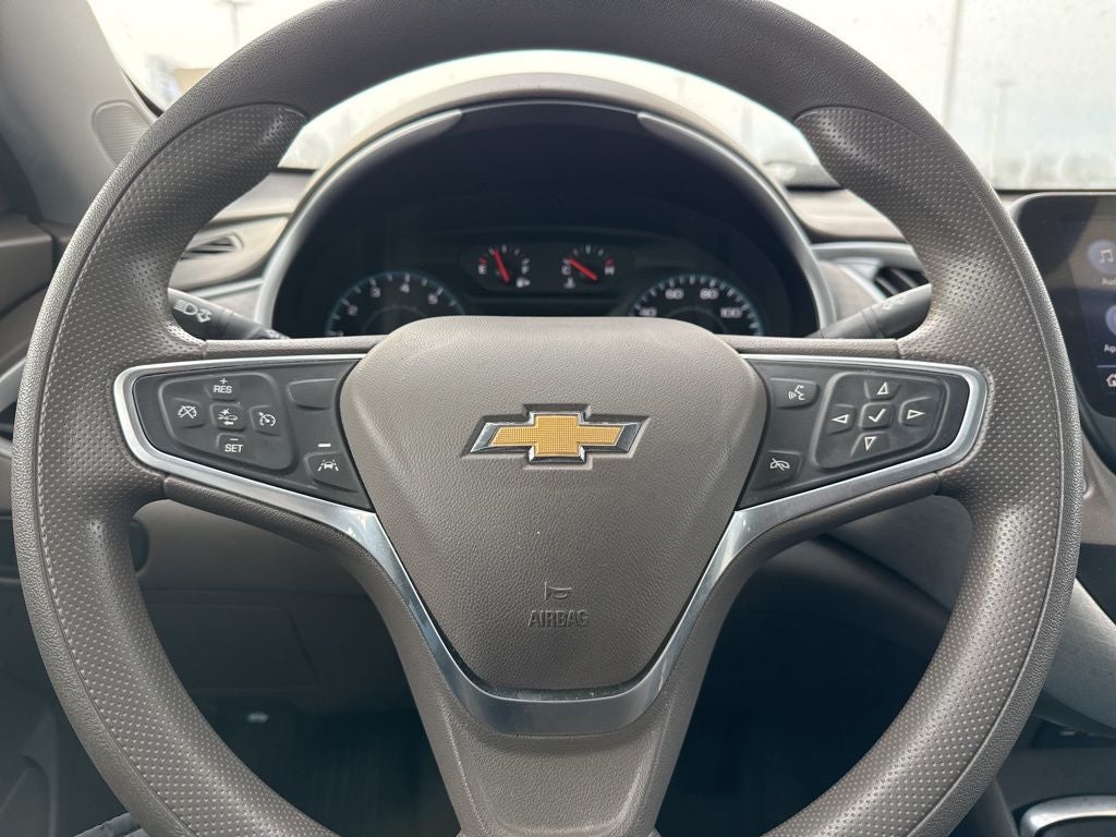 2022 Chevrolet Malibu LS 1FL