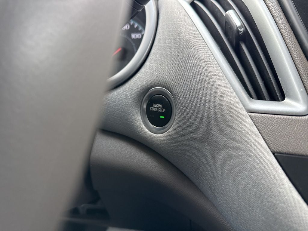 2022 Chevrolet Malibu LS 1FL