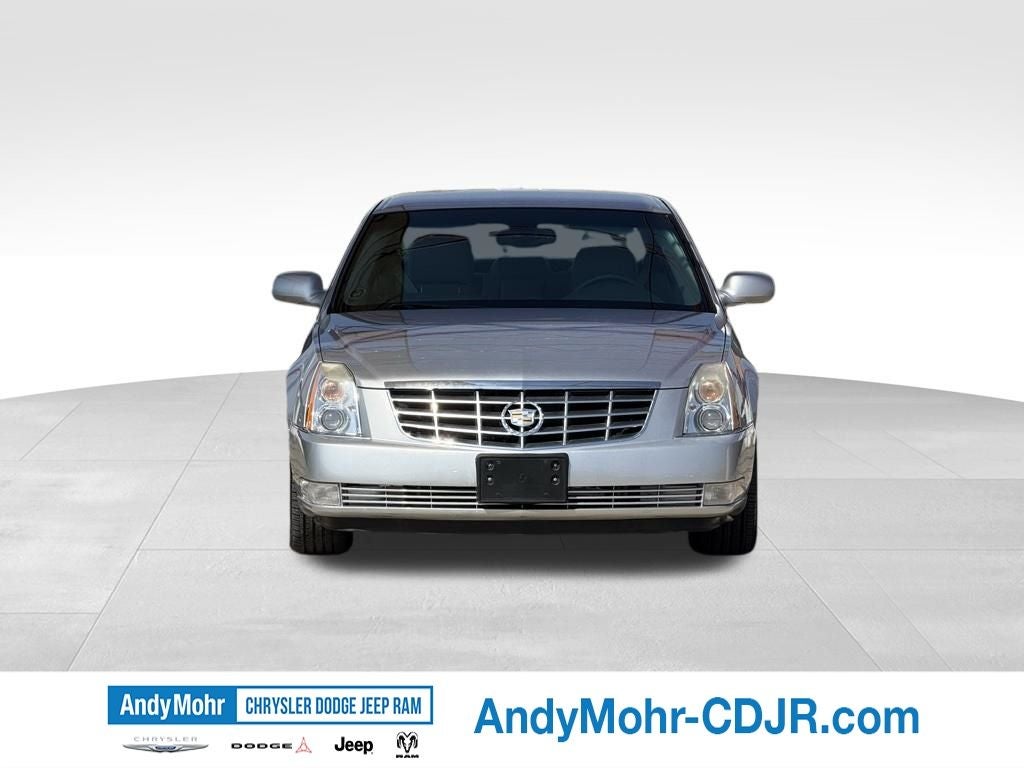 2009 Cadillac DTS Base
