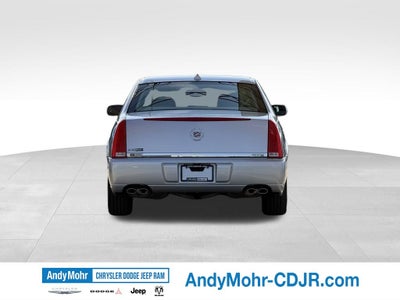 2009 Cadillac DTS Base