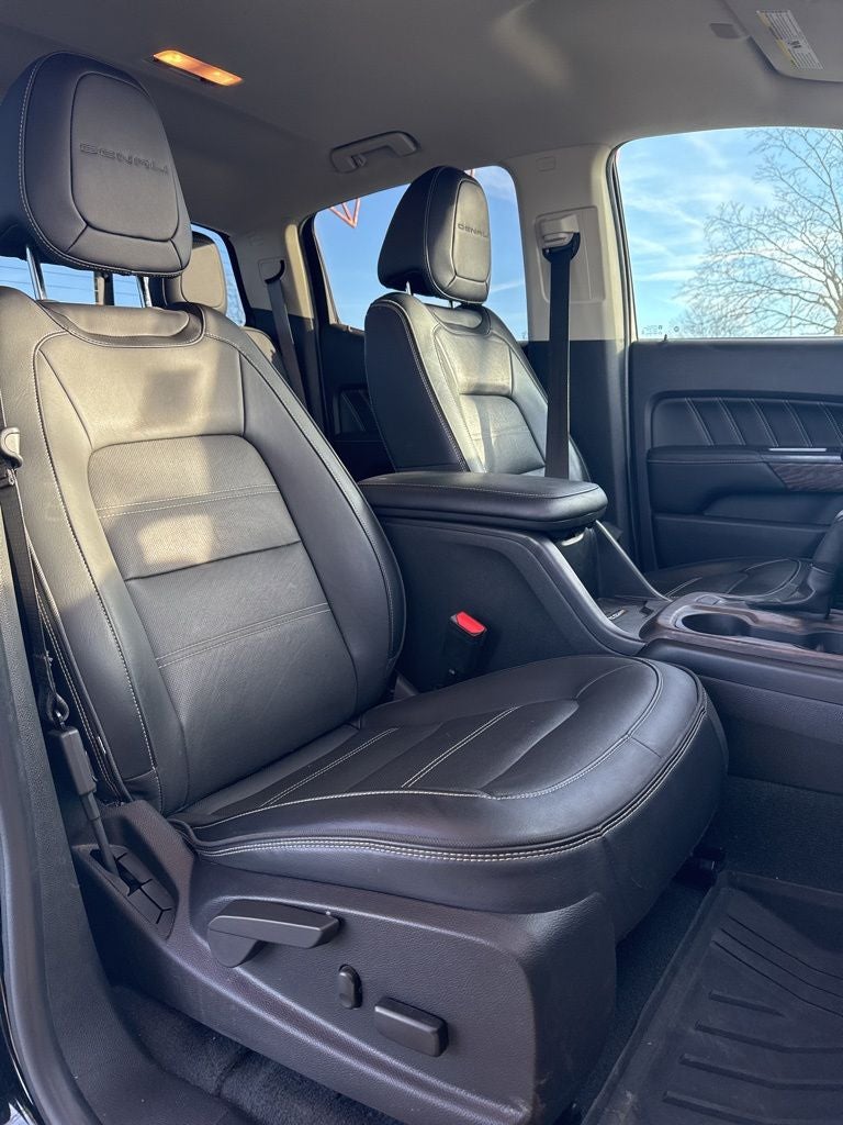 2021 GMC Canyon Denali