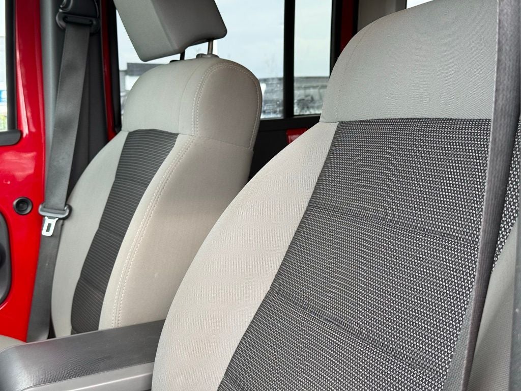 2010 Jeep Wrangler Unlimited Unlimited Sahara