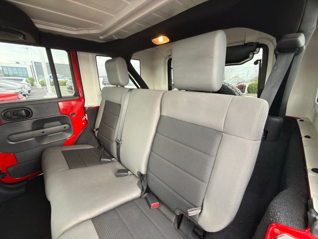 2010 Jeep Wrangler Unlimited Unlimited Sahara