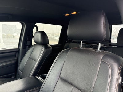 2019 Nissan TITAN SL