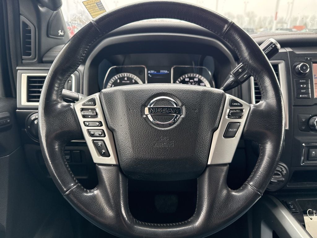 2019 Nissan TITAN SL