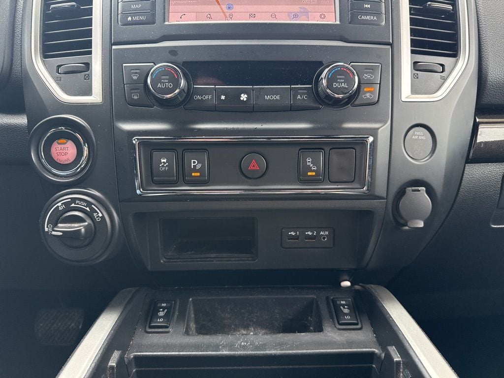 2019 Nissan TITAN SL