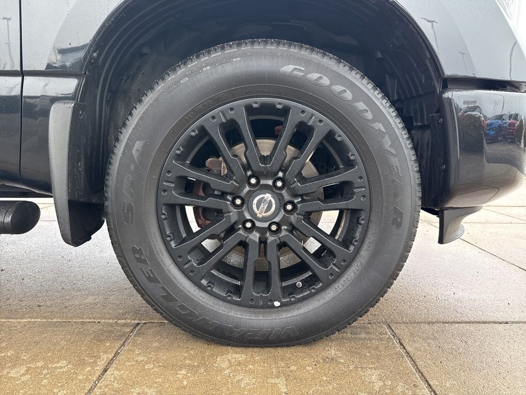 2019 Nissan TITAN SL