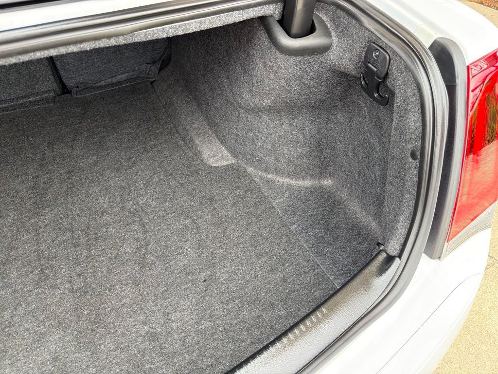 2023 Chrysler 300 C