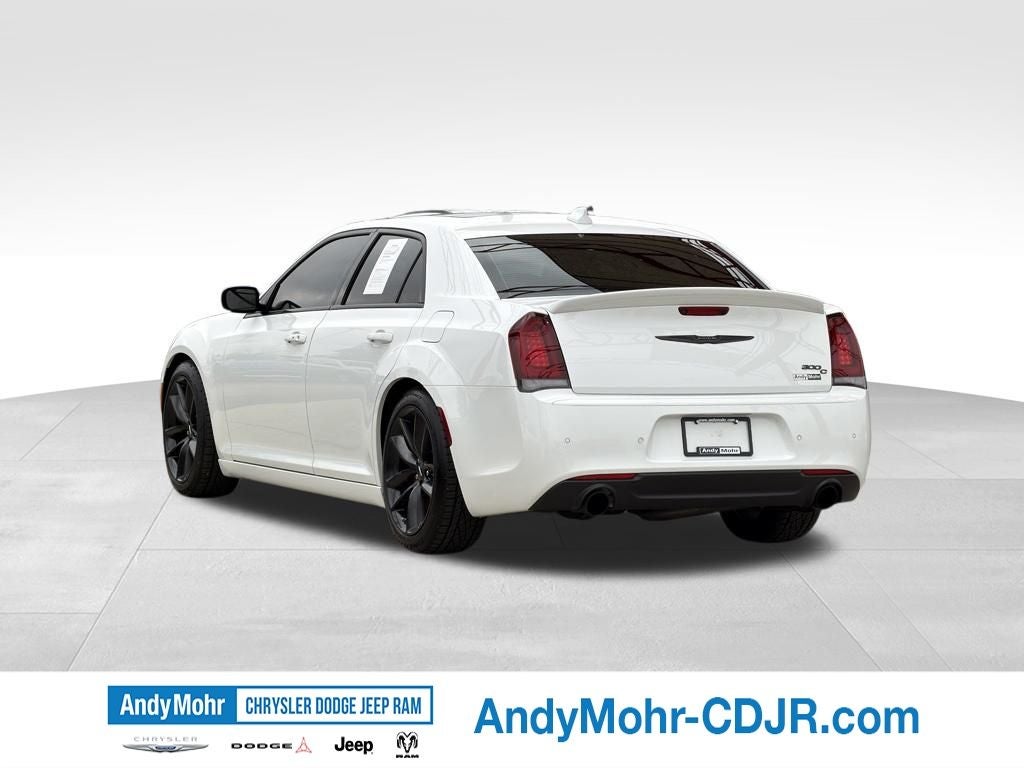 2023 Chrysler 300 C