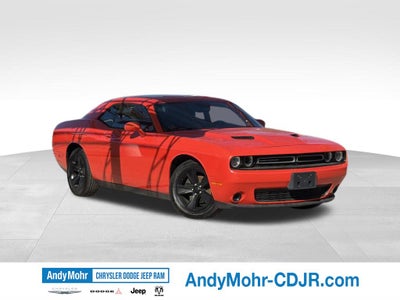 2016 Dodge Challenger SXT