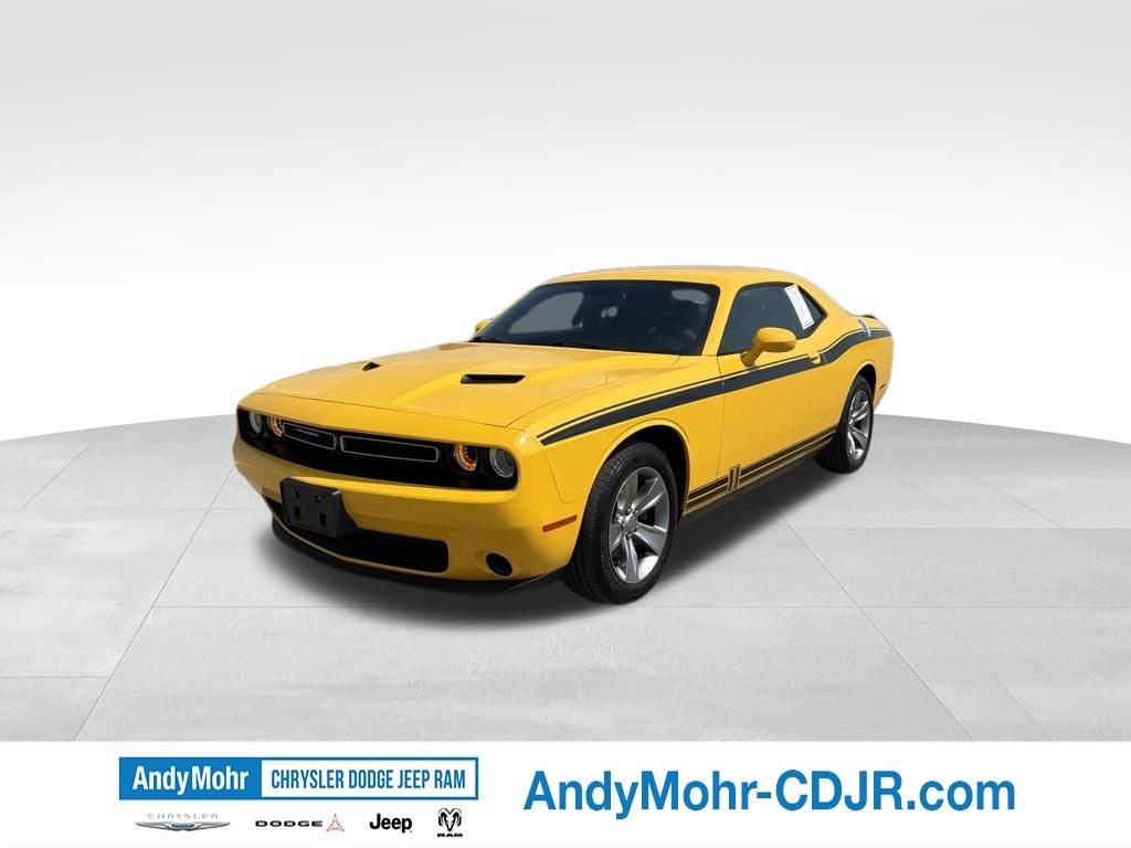 2017 Dodge Challenger SXT