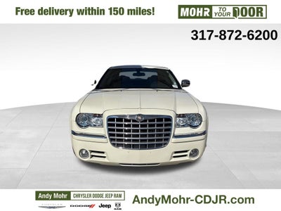 2005 Chrysler 300C Base