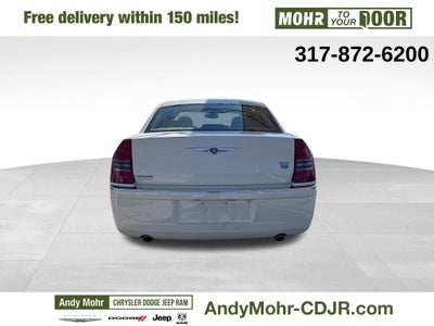 2005 Chrysler 300C Base