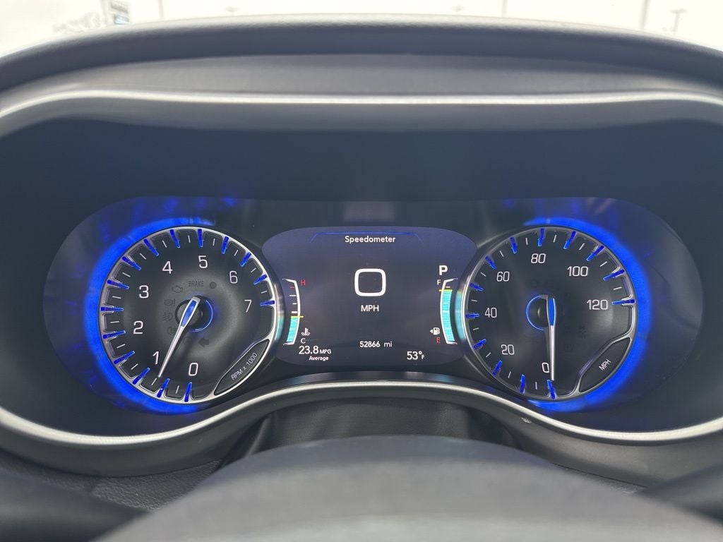 2025 Chrysler Pacifica Select