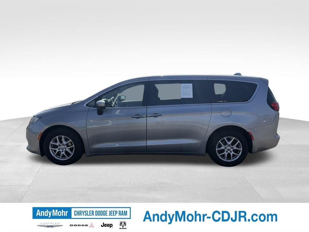 2017 Chrysler Pacifica LX