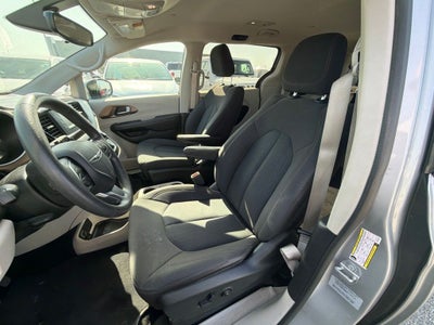 2017 Chrysler Pacifica LX