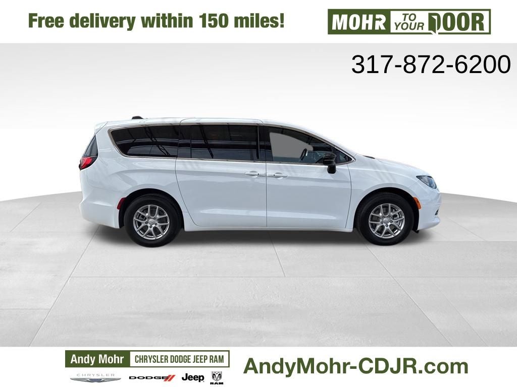 2026 Chrysler Voyager LX