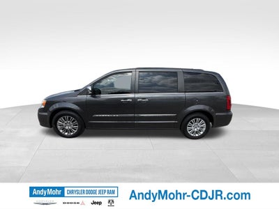 2016 Chrysler Town & Country Touring-L