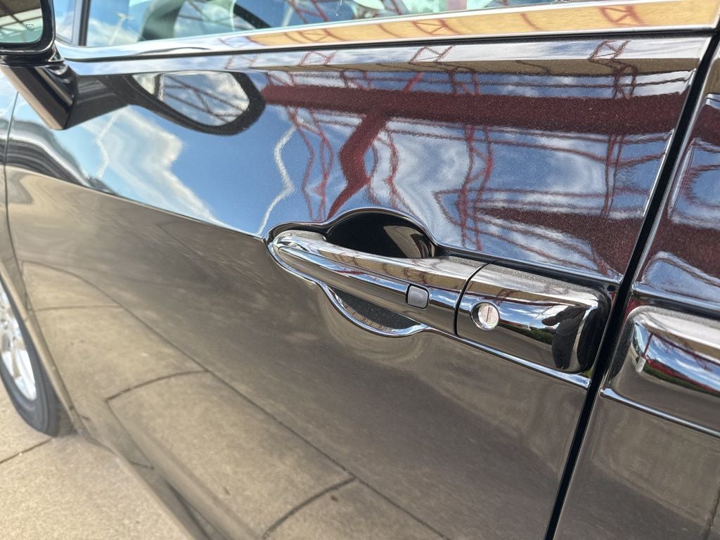 2026 Chrysler Voyager LX