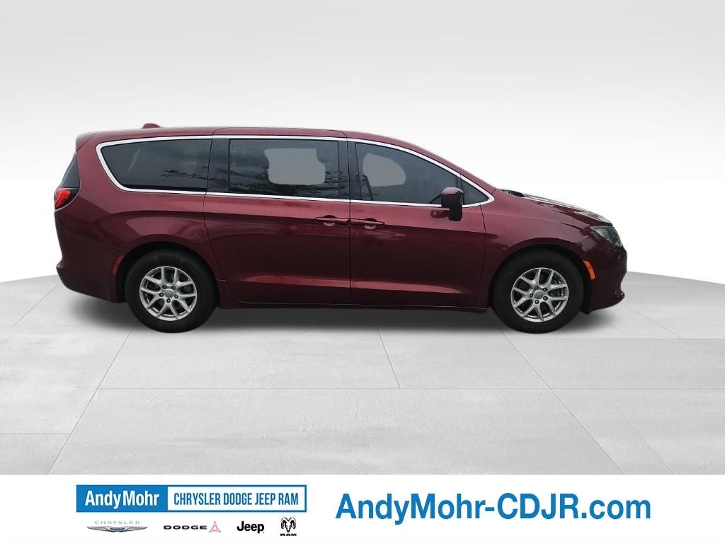 2017 Chrysler Pacifica Touring