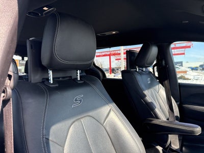 2020 Chrysler Pacifica Touring L Plus