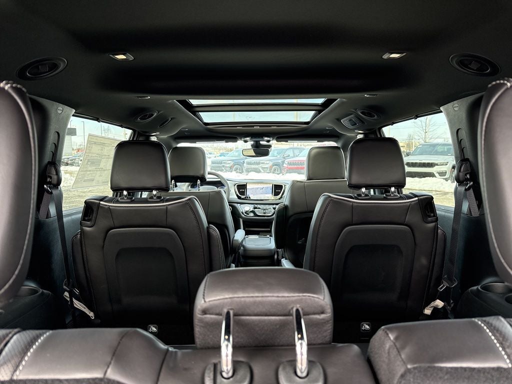 2026 Chrysler Pacifica Limited