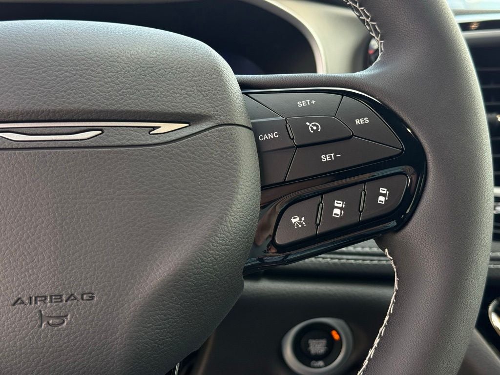 2027 Chrysler Pacifica Limited
