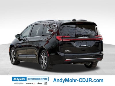 2026 Chrysler Pacifica Pinnacle