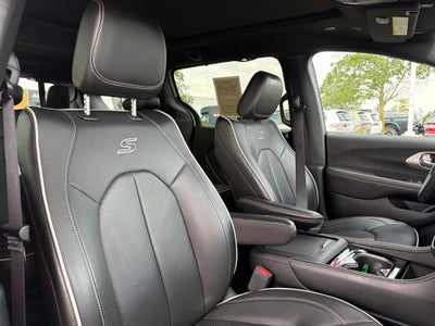 2024 Chrysler Pacifica Limited