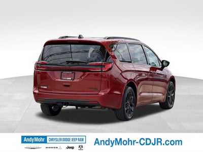 2025 Chrysler Pacifica Limited