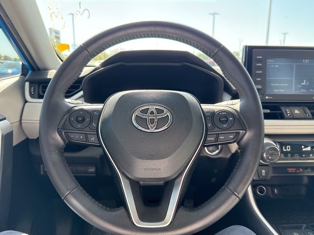 2020 Toyota RAV4 XLE Premium