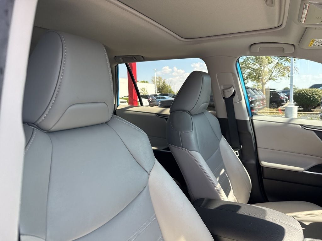 2020 Toyota RAV4 XLE Premium