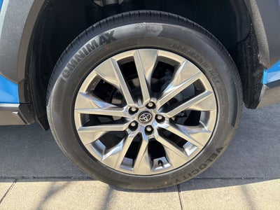 2020 Toyota RAV4 XLE Premium