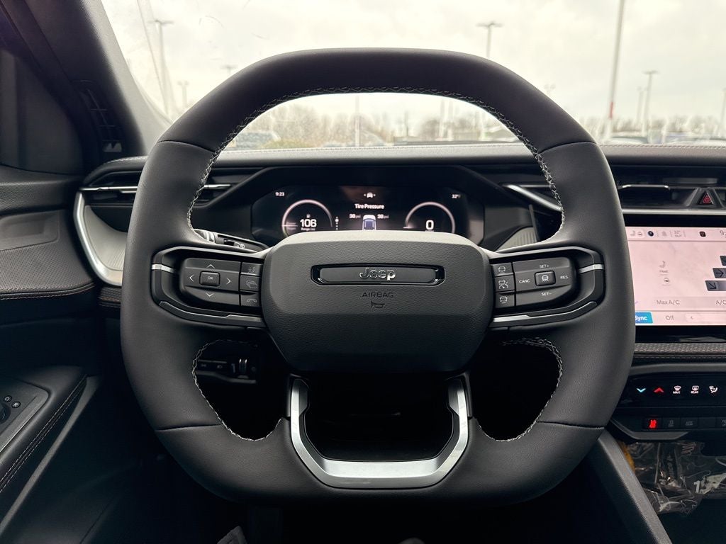 2026 Jeep Cherokee Overland