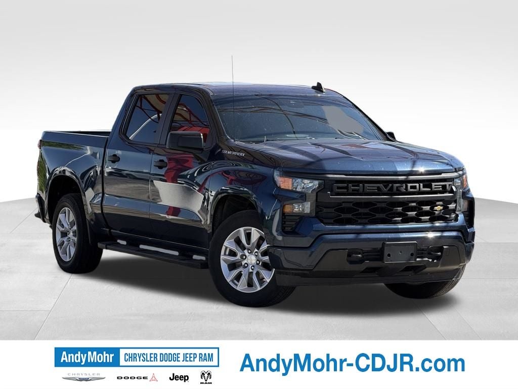 2022 Chevrolet Silverado 1500 Custom