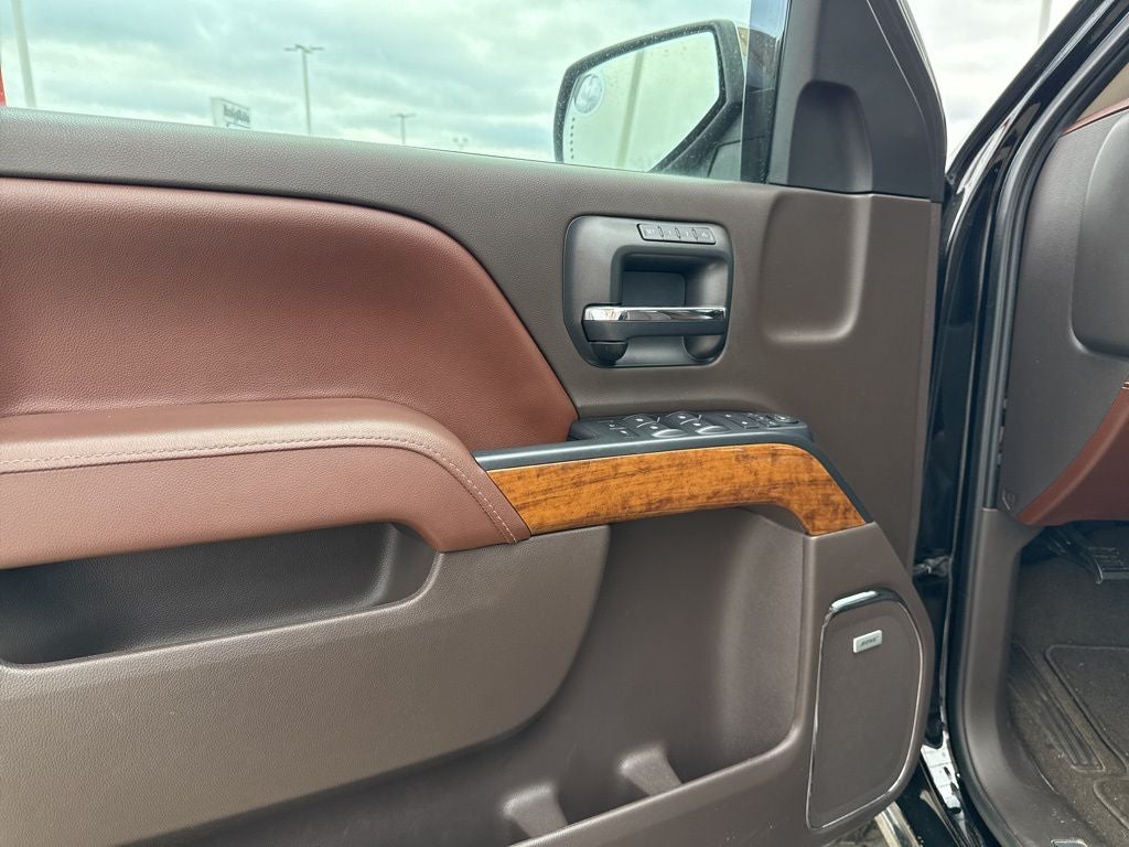 2017 Chevrolet Silverado 1500 High Country