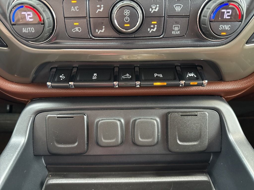 2017 Chevrolet Silverado 1500 High Country